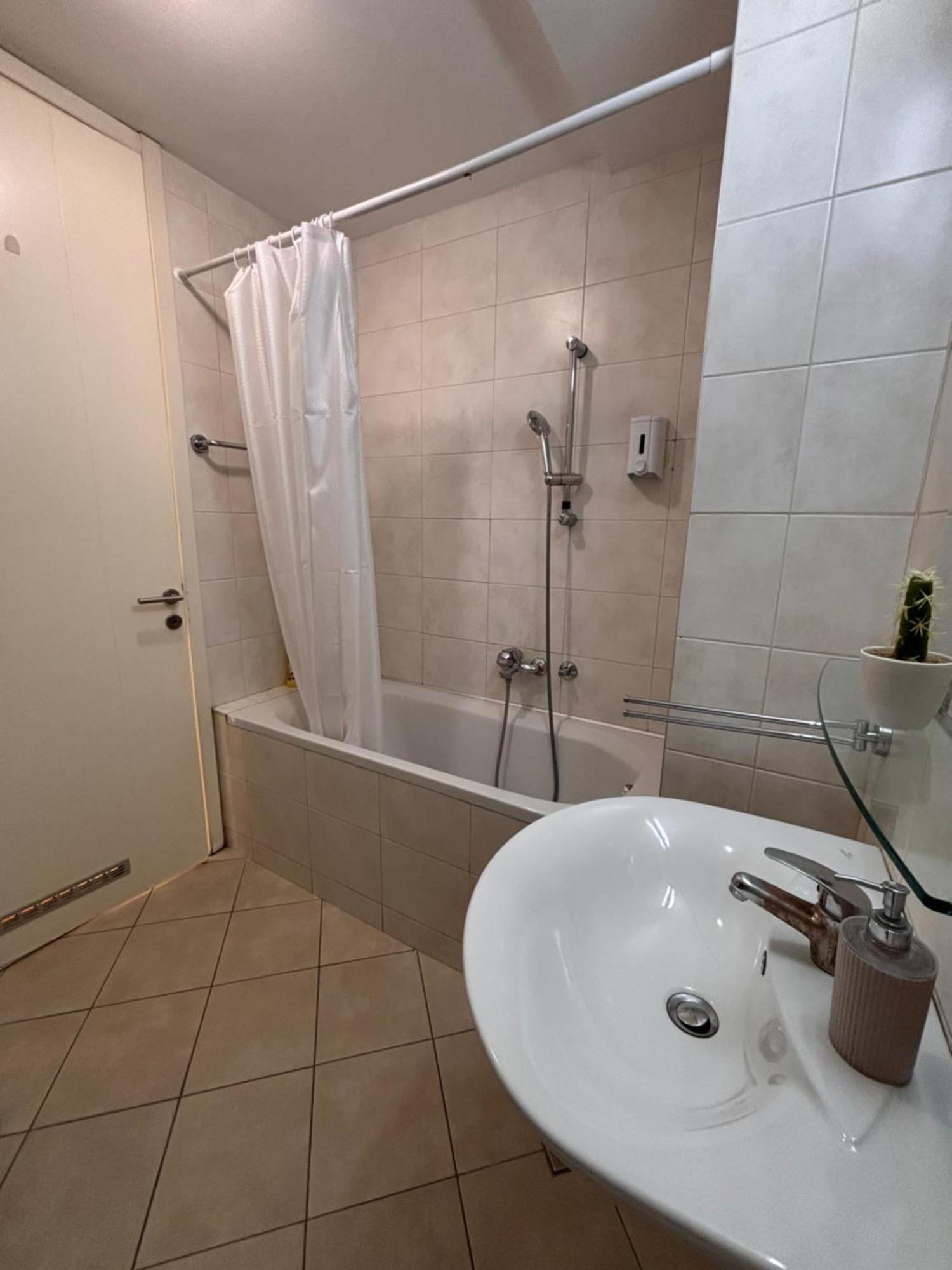 Arena Belgrade Apartment Luaran gambar
